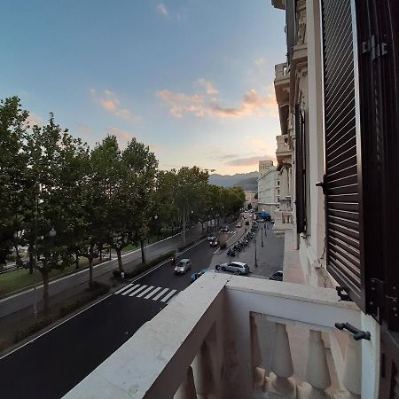 Accommodation Feel 萨莱诺 外观 照片