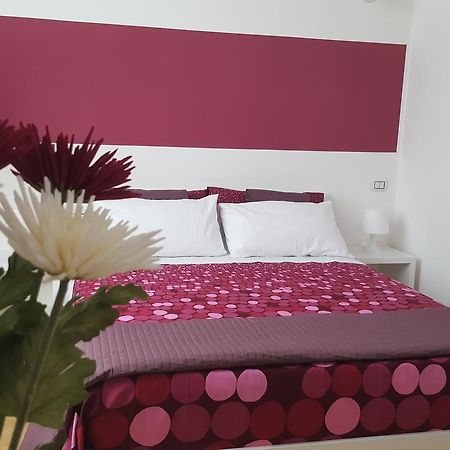 Accommodation Feel 萨莱诺 外观 照片