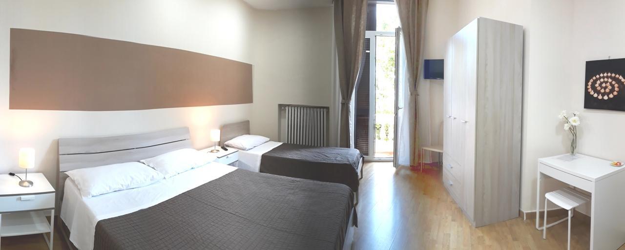 Accommodation Feel 萨莱诺 外观 照片