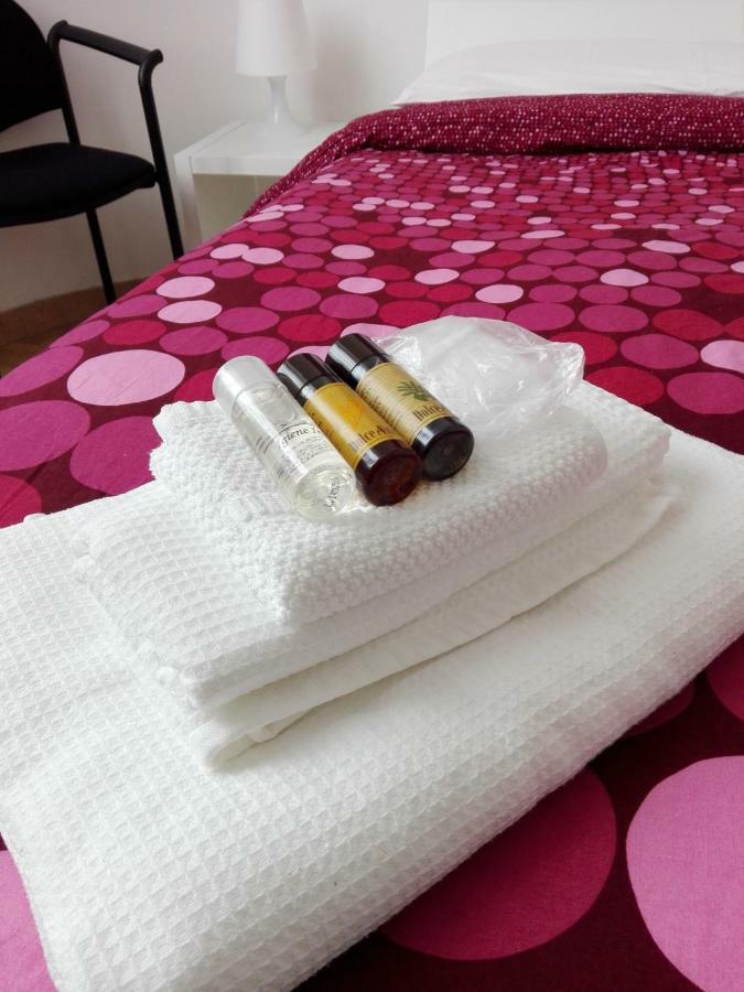Accommodation Feel 萨莱诺 外观 照片