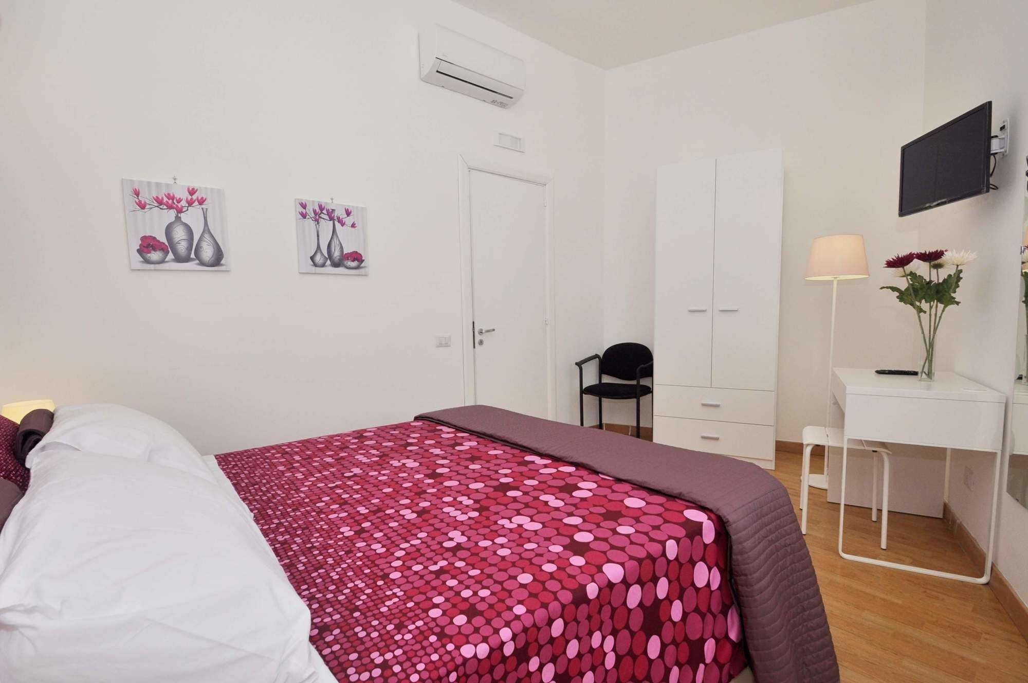 Accommodation Feel 萨莱诺 外观 照片