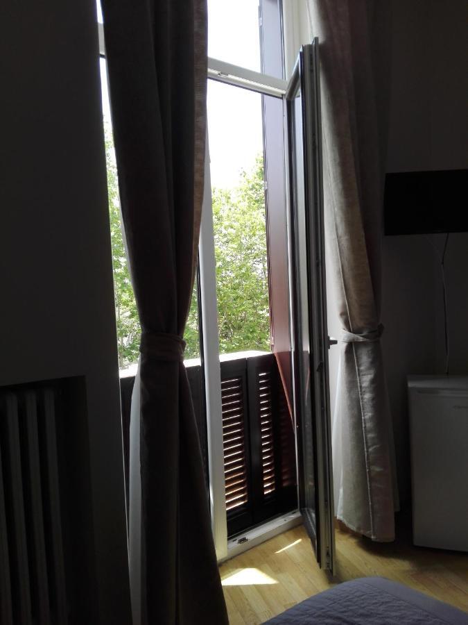 Accommodation Feel 萨莱诺 外观 照片