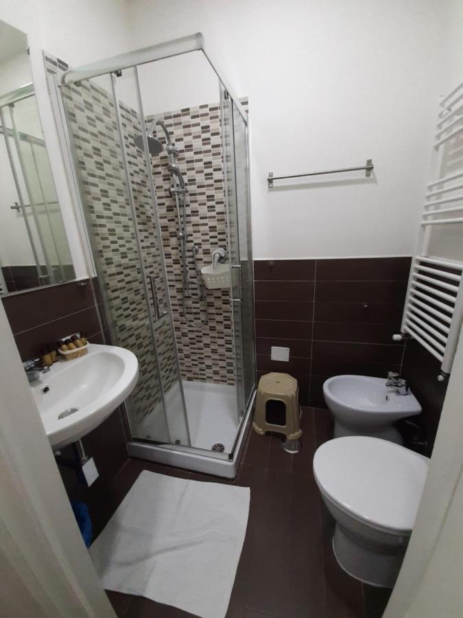 Accommodation Feel 萨莱诺 外观 照片